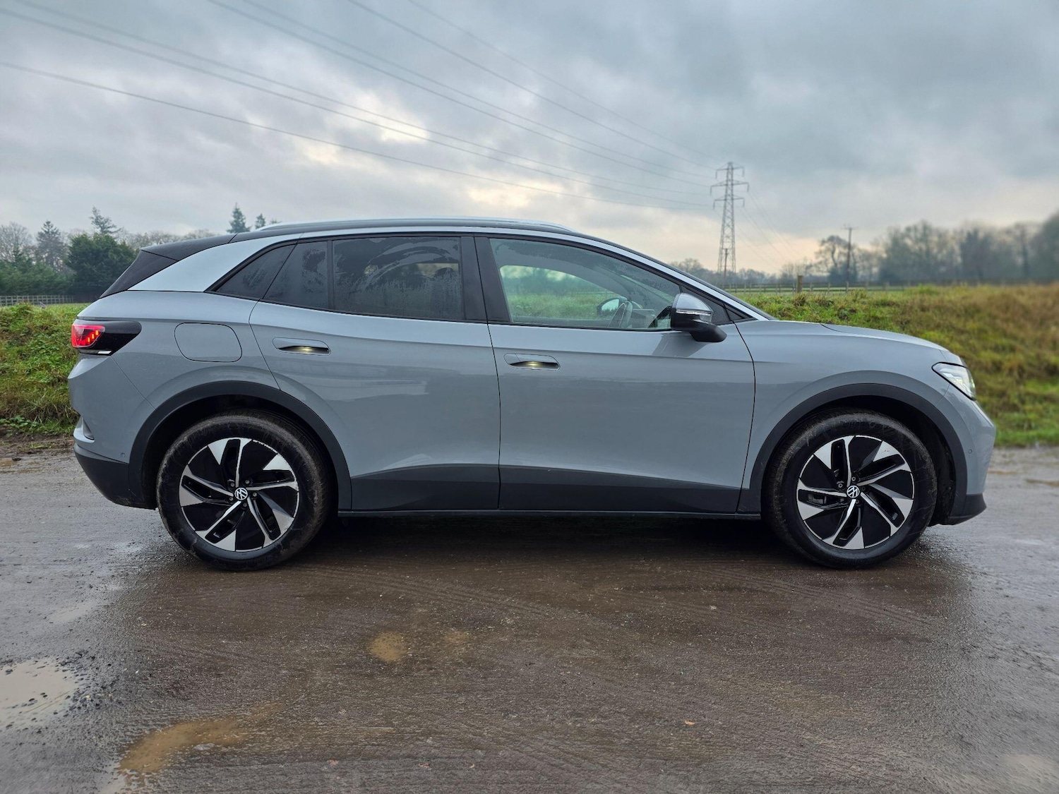 Used Volkswagen ID.4 2024 for sale - 77254628: Photo 9