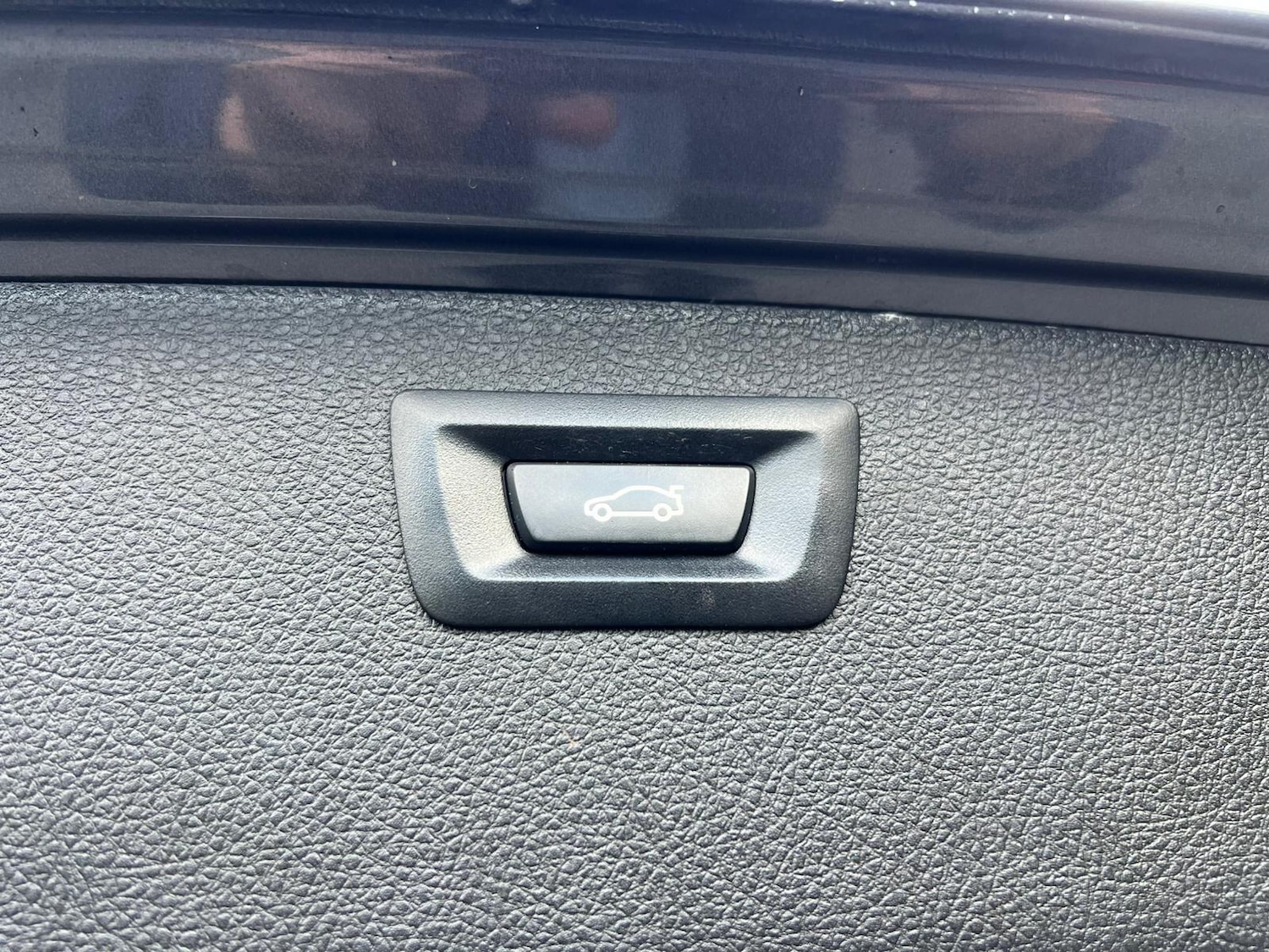 Used BMW 3 Series 2019 for sale - 76422977: Photo 17