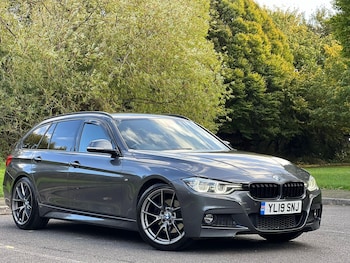 (19) - 3.0 330d M Sport Touring Auto Euro 6 (s/s) 5dr