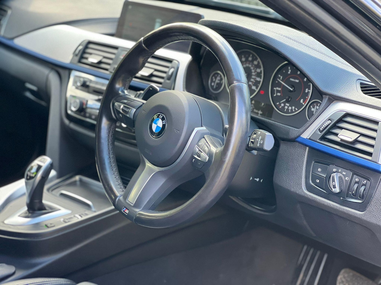Used BMW 3 Series 2019 for sale - 76422977: Photo 28