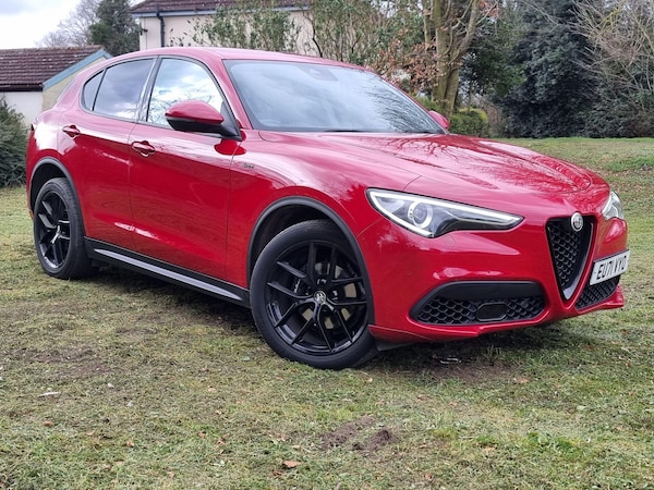 Used Alfa Romeo Stelvio 2021 for sale - 74776467: Photo 3