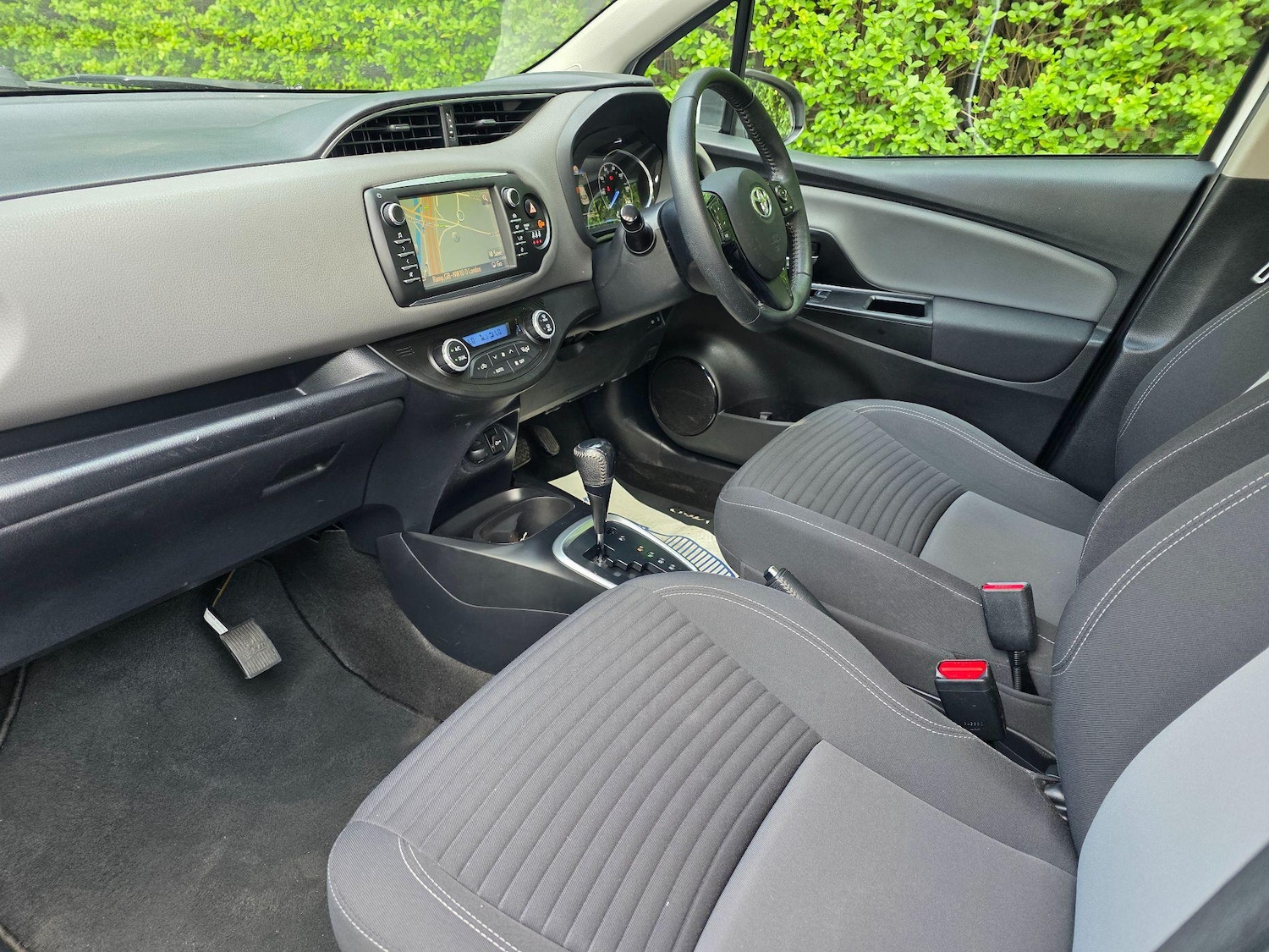 Used Toyota Yaris 2020 for sale - 77097646: Photo 7