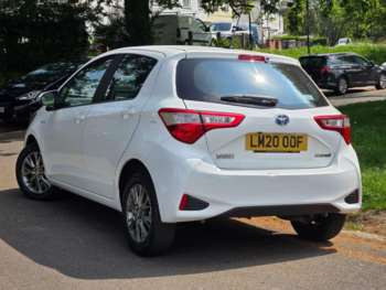 Used Toyota Yaris 2020 for sale - 74776713: Photo