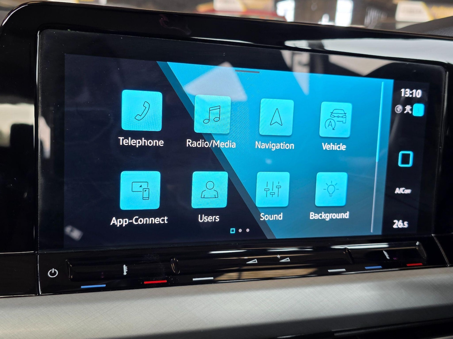 Used Volkswagen Golf 2024 for sale - 77585615: Photo 11