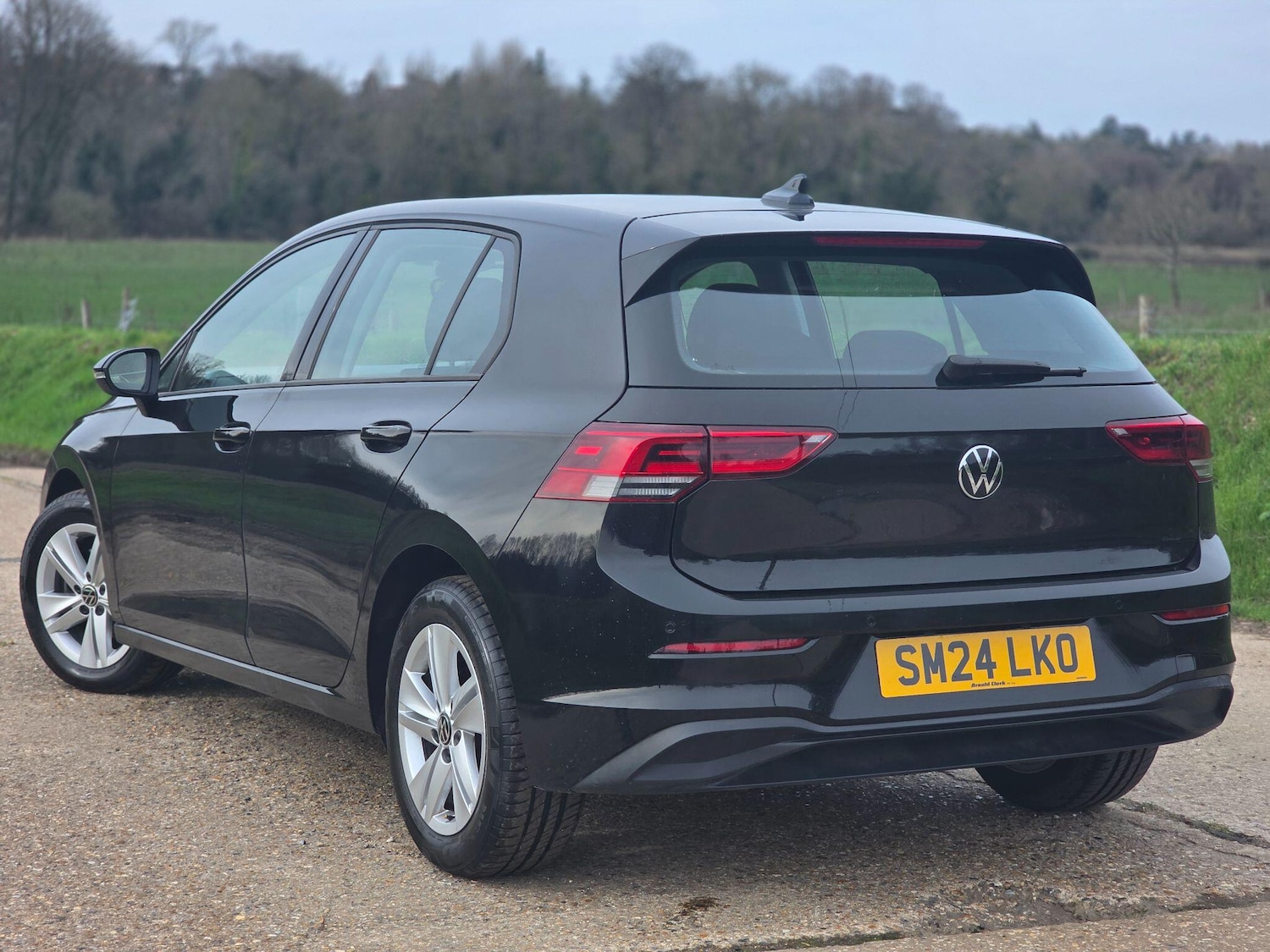 Used Volkswagen Golf 2024 for sale - 77585615: Photo 3