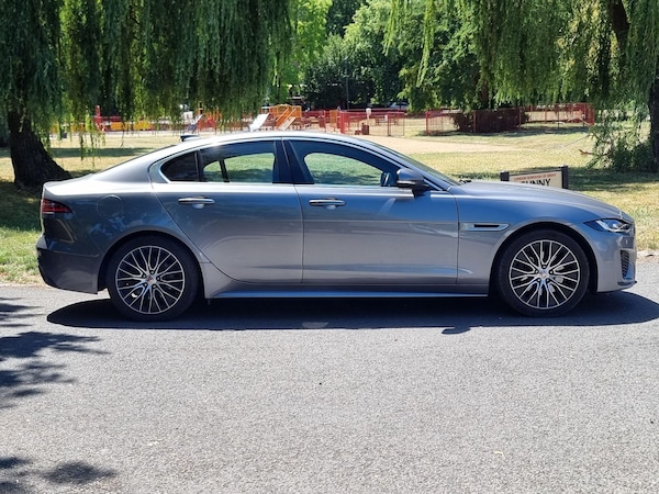 Used Jaguar XE 2019 for sale - 75233056: Photo 11