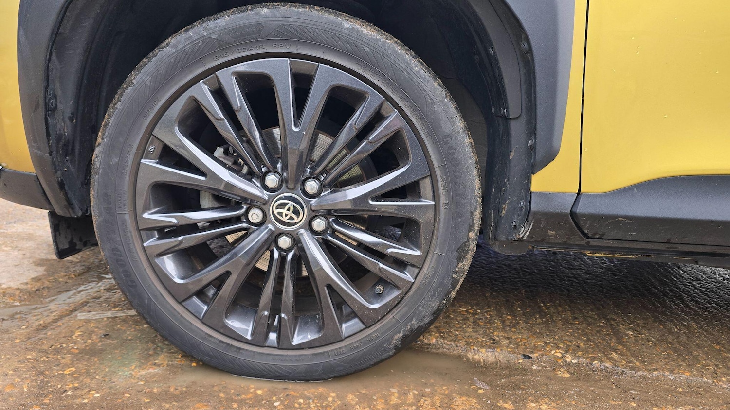 Used Toyota Yaris Cross 2022 for sale - 77330504: Photo 19