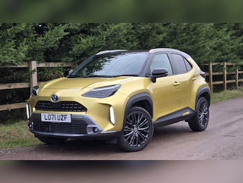 Used Toyota Yaris Cross 2022 for sale - 77330504: Photo