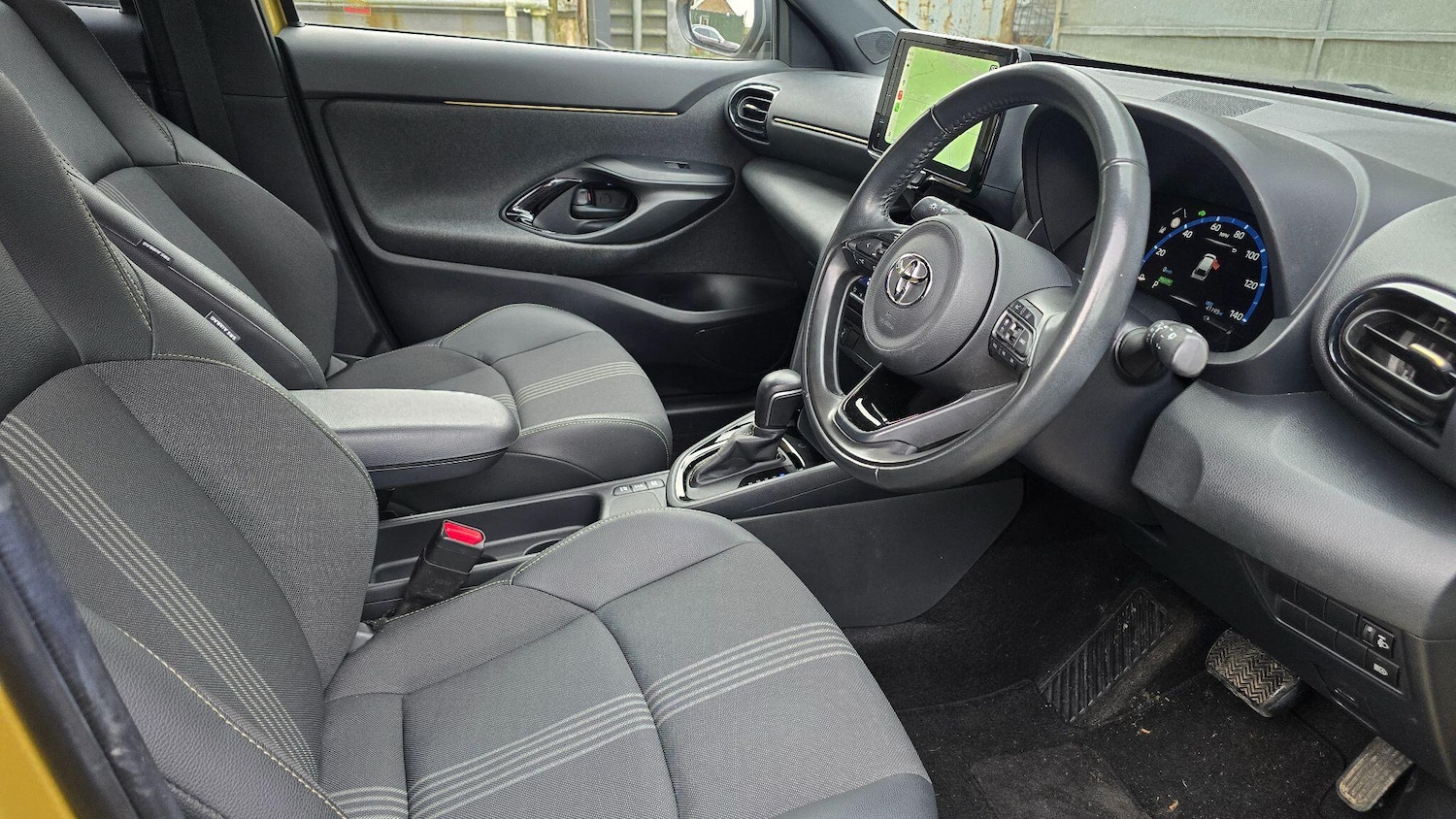 Used Toyota Yaris Cross 2022 for sale - 77330504: Photo 7