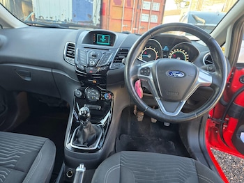 Used Ford Fiesta 2014 for sale - 76425232: Photo