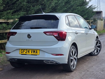 Used Volkswagen Polo 2024 for sale - 77386506: Photo