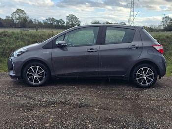Used Toyota Yaris 2018 for sale - 76472496: Photo