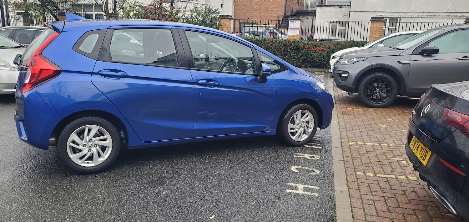 Used Honda Jazz 2017 for sale - 77097574: Photo 10