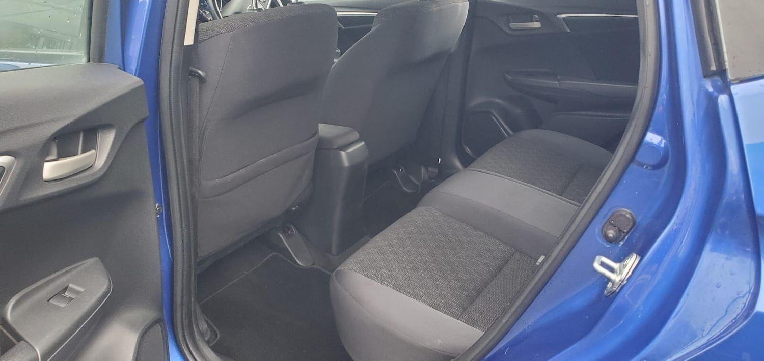 Used Honda Jazz 2017 for sale - 77097574: Photo 16