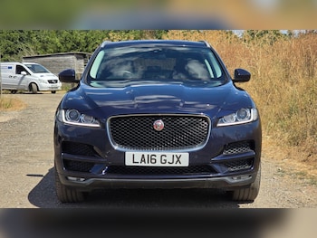 Used Jaguar F-Pace 2016 for sale - 79395889: Photo