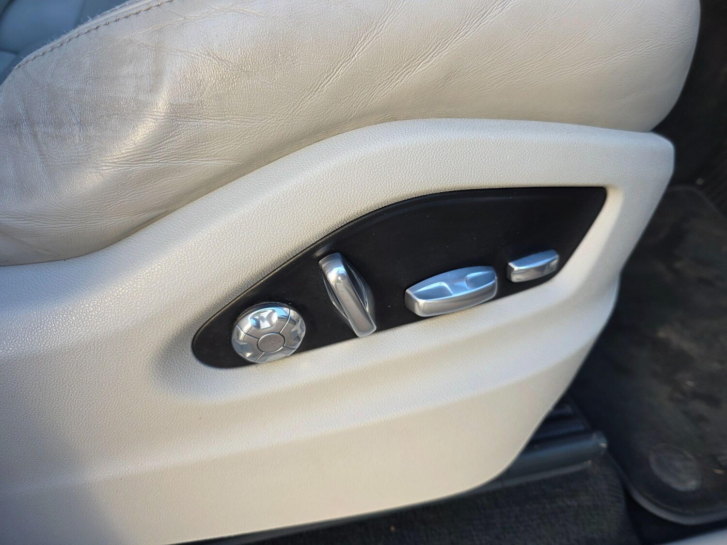 Used Porsche Cayenne 2019 for sale - 77523862: Photo 37