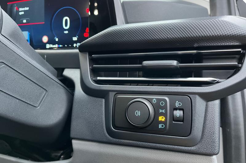 Used Ford Transit Custom 2025 for sale - 77462507: Photo 16