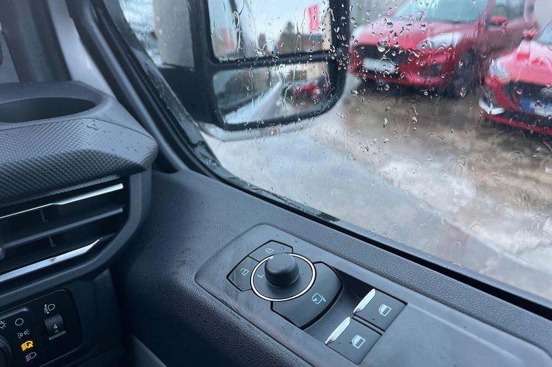 Used Ford Transit Custom 2025 for sale - 77176382: Photo 16