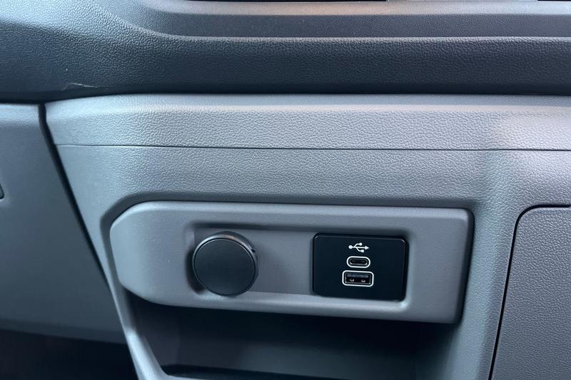 Used Ford Transit Custom 2025 for sale - 77176382: Photo 38