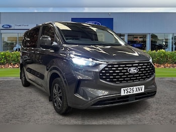 Used Ford Tourneo Custom 2025 for sale - 78376887: Photo