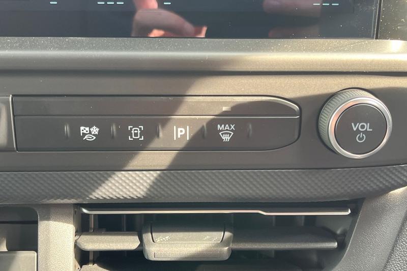 Used Ford Transit Custom 2025 for sale - 77340015: Photo 23