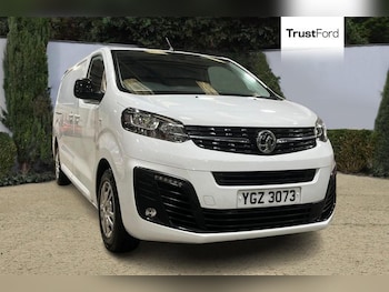 Vauxhall Vivaro feature image