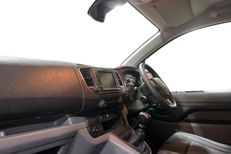 Used Vauxhall Vivaro 2023 for sale - 77679462: Photo 3