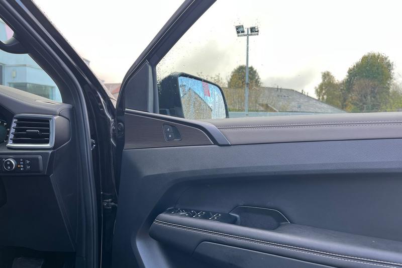 Used Volkswagen Amarok 2023 for sale - 76344450: Photo 25