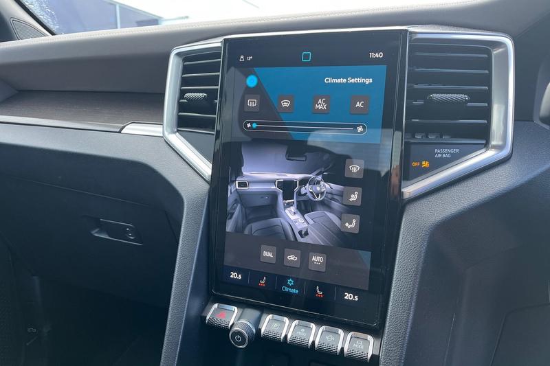 Used Volkswagen Amarok 2023 for sale - 76344450: Photo 30