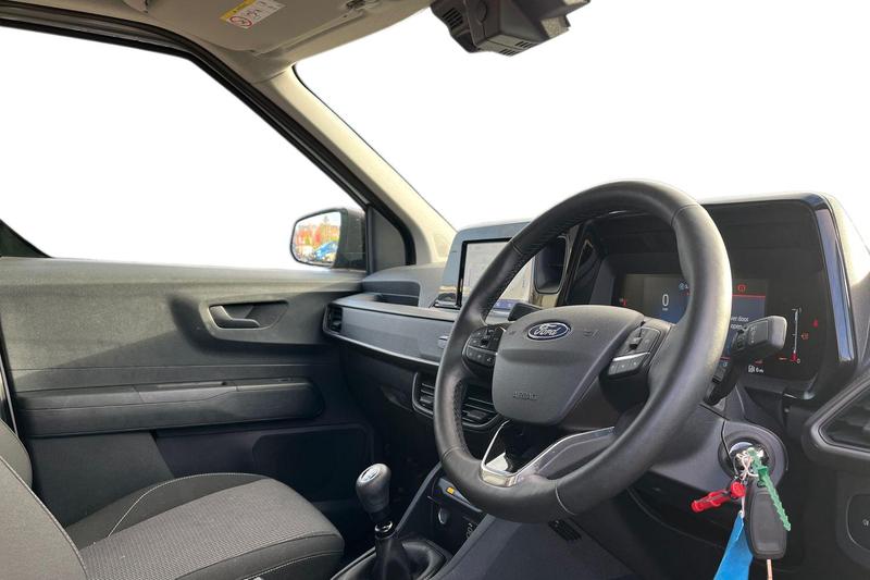 Used Ford Transit Courier 2024 for sale - 76616262: Photo 9