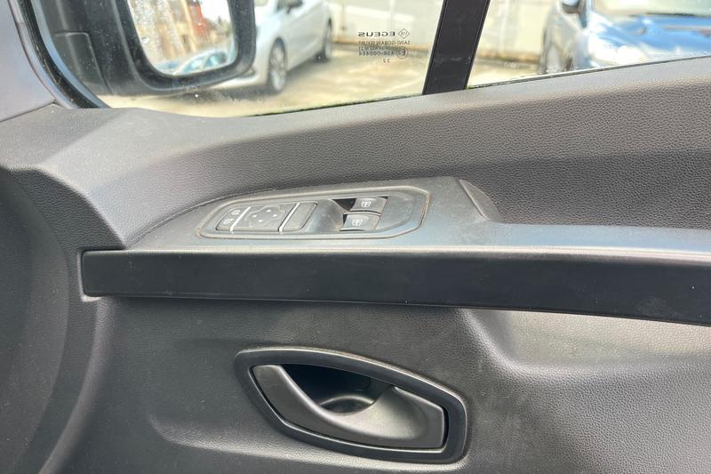 Used Renault Trafic 2022 for sale - 77381615: Photo 9