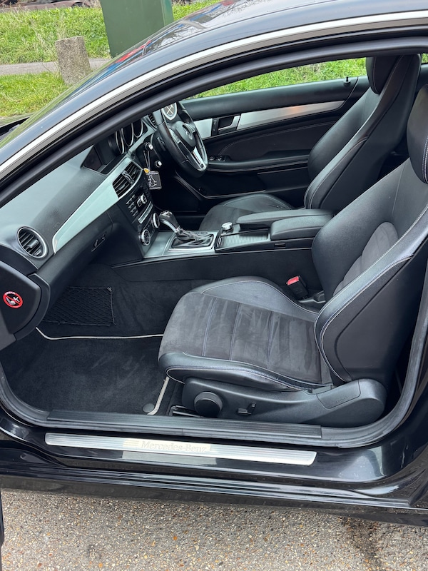 Used Mercedes-Benz C-Class 2014 for sale - 73469691: Photo 14