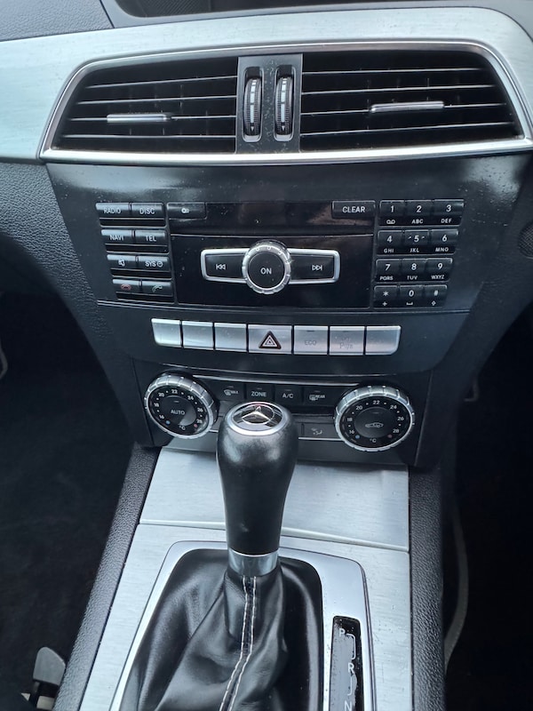 Used Mercedes-Benz C-Class 2014 for sale - 73469691: Photo 18