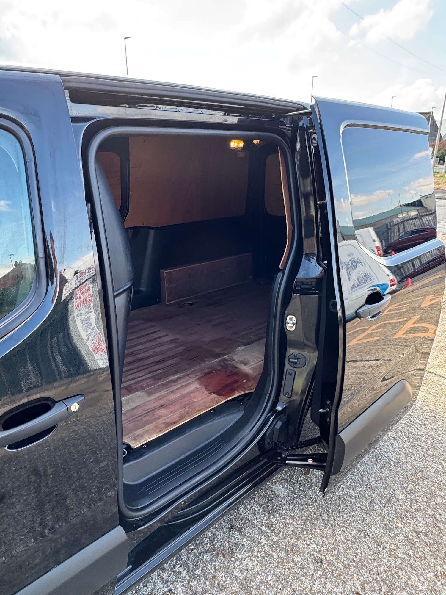 Used Vauxhall Combo 2022 for sale - 75304606: Photo 10