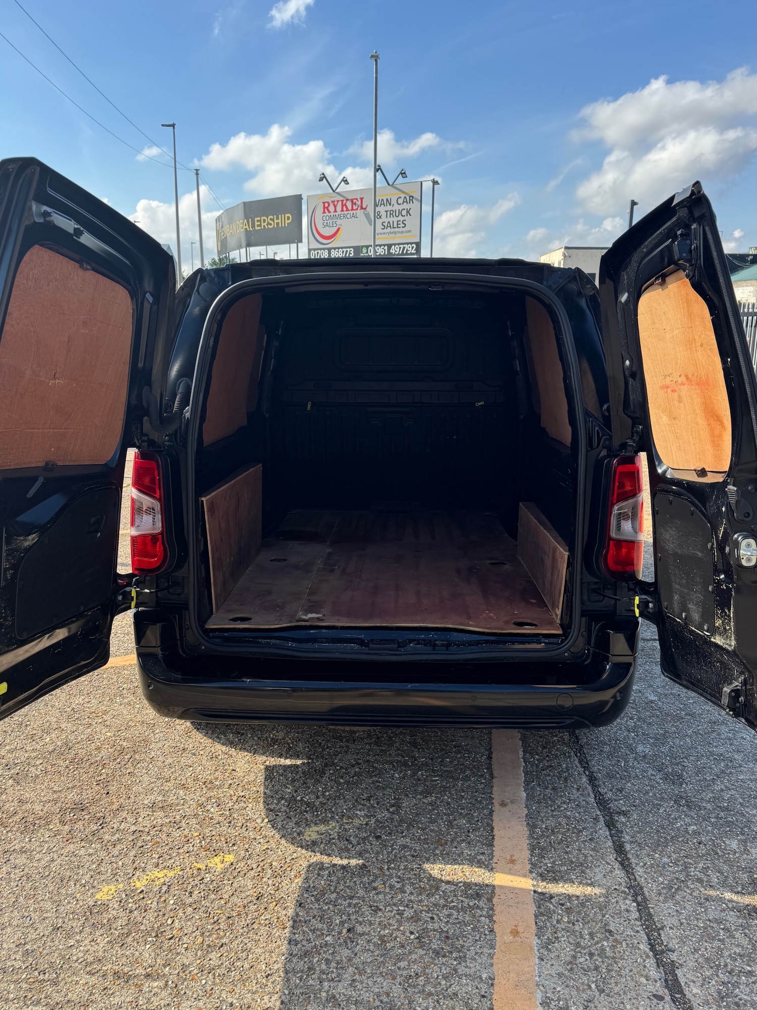 Used Vauxhall Combo 2022 for sale - 75304606: Photo 11