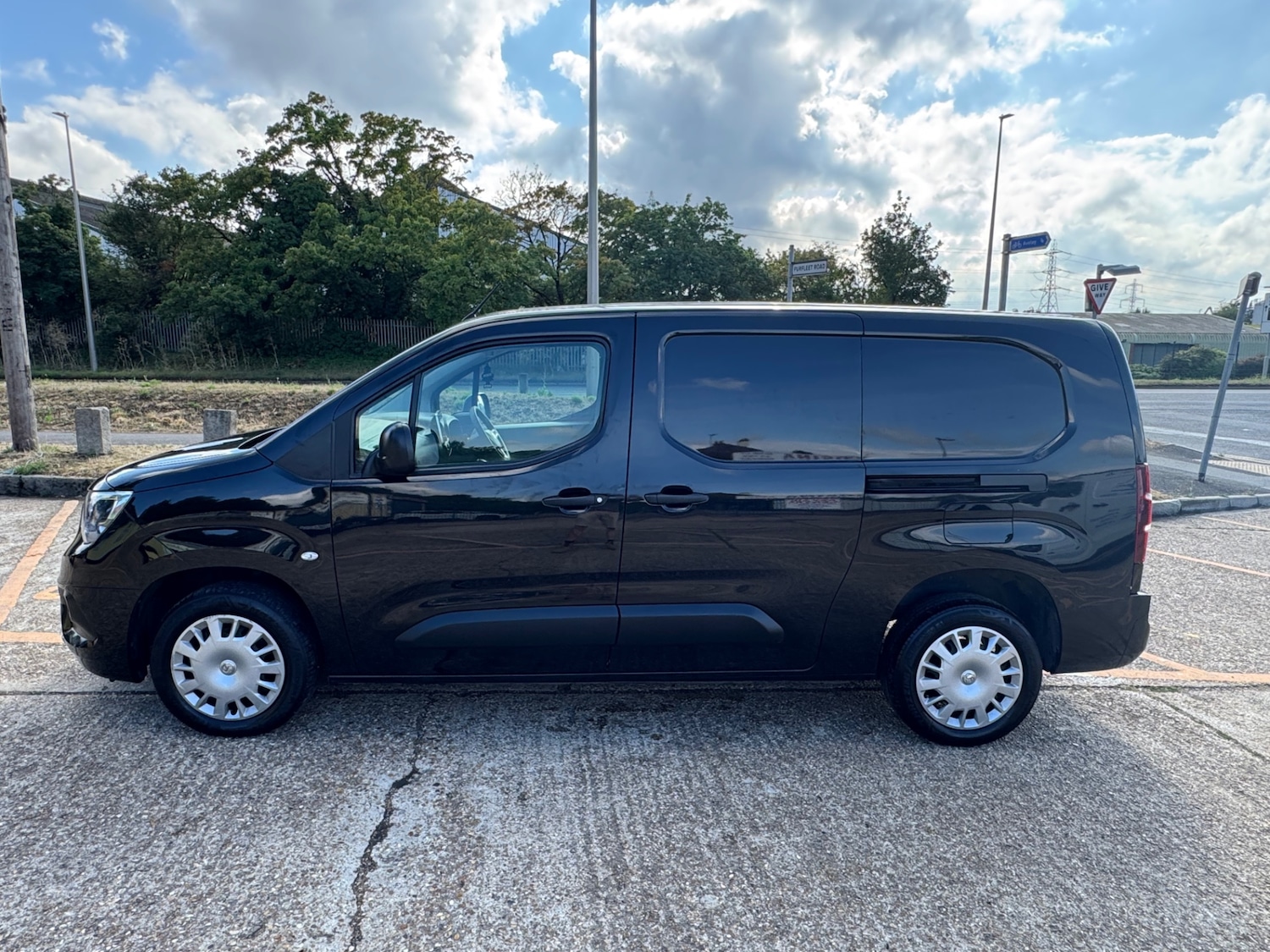 Used Vauxhall Combo 2022 for sale - 75304606: Photo 6