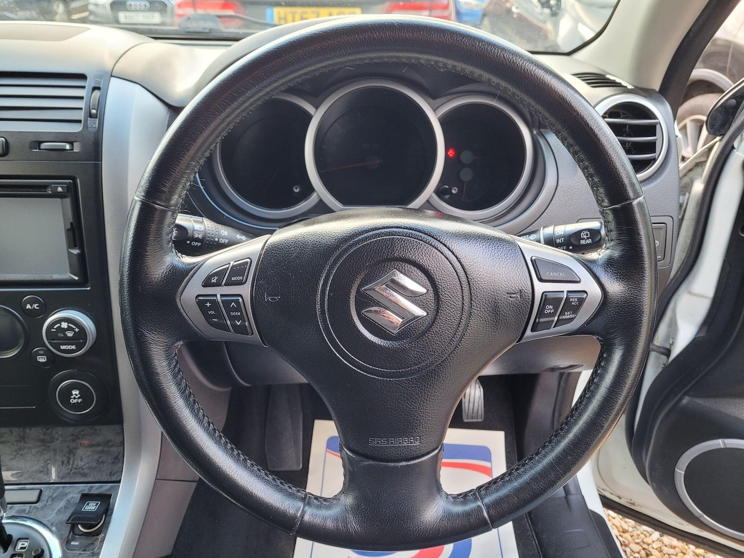 Used Suzuki Grand Vitara 2014 for sale - 77130916: Photo 31