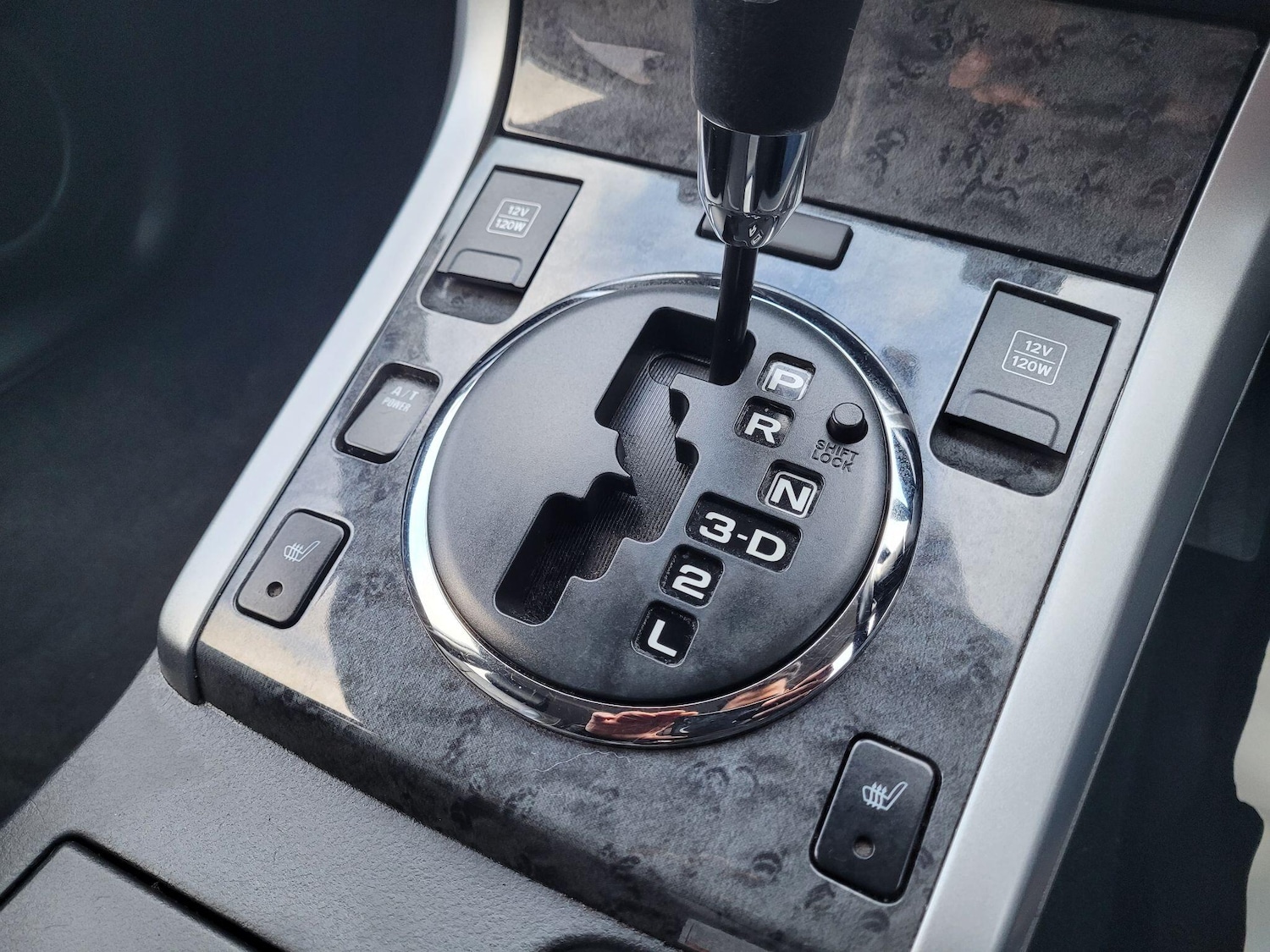 Used Suzuki Grand Vitara 2014 for sale - 77130916: Photo 37