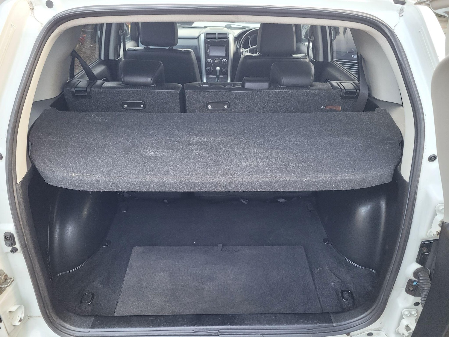 Used Suzuki Grand Vitara 2014 for sale - 77130916: Photo 48