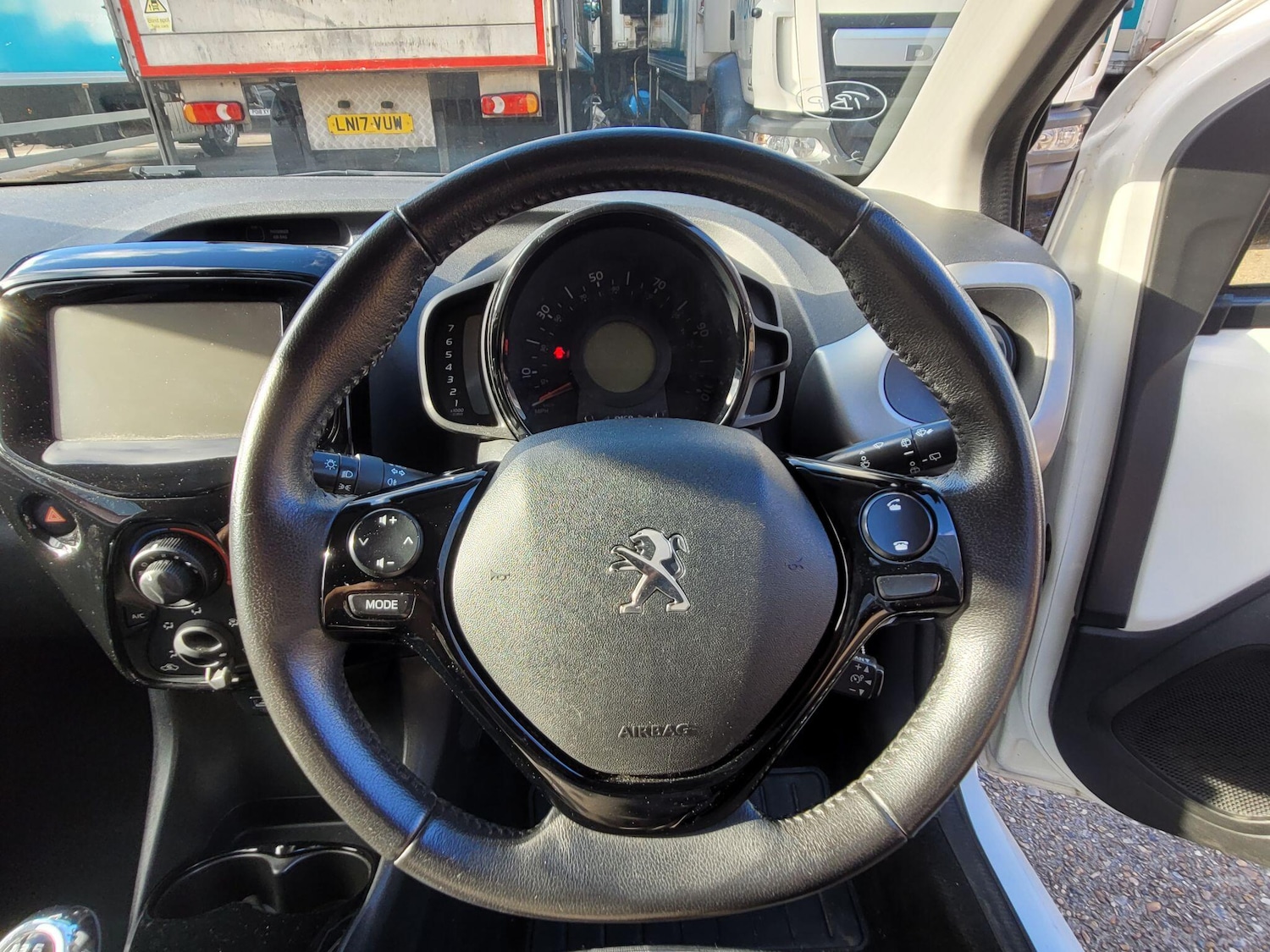 Used Peugeot 108 for sale - 76521914: Photo 10