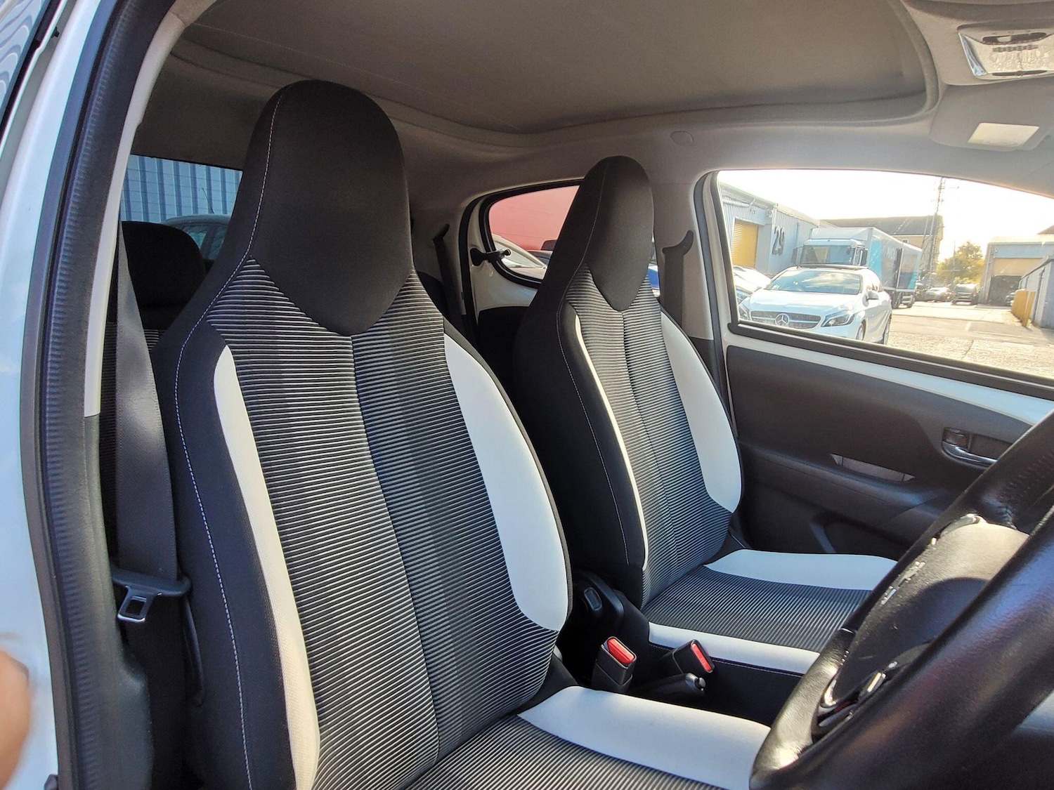 Used Peugeot 108 for sale - 76521914: Photo 16