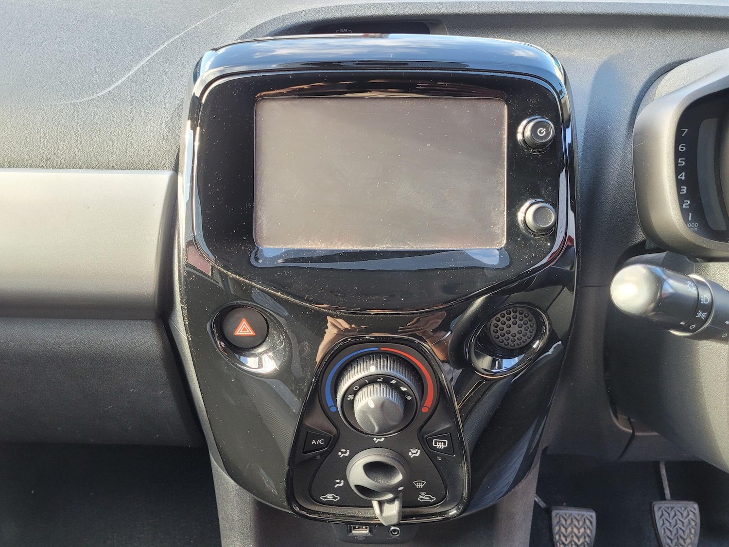 Used Peugeot 108 for sale - 76521914: Photo 9