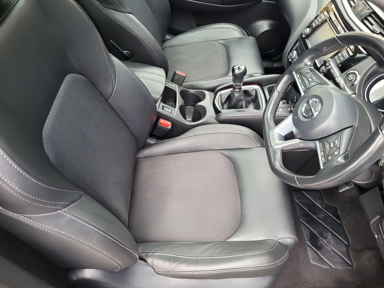 Used Nissan Qashqai 2018 for sale - 76370980: Photo 15