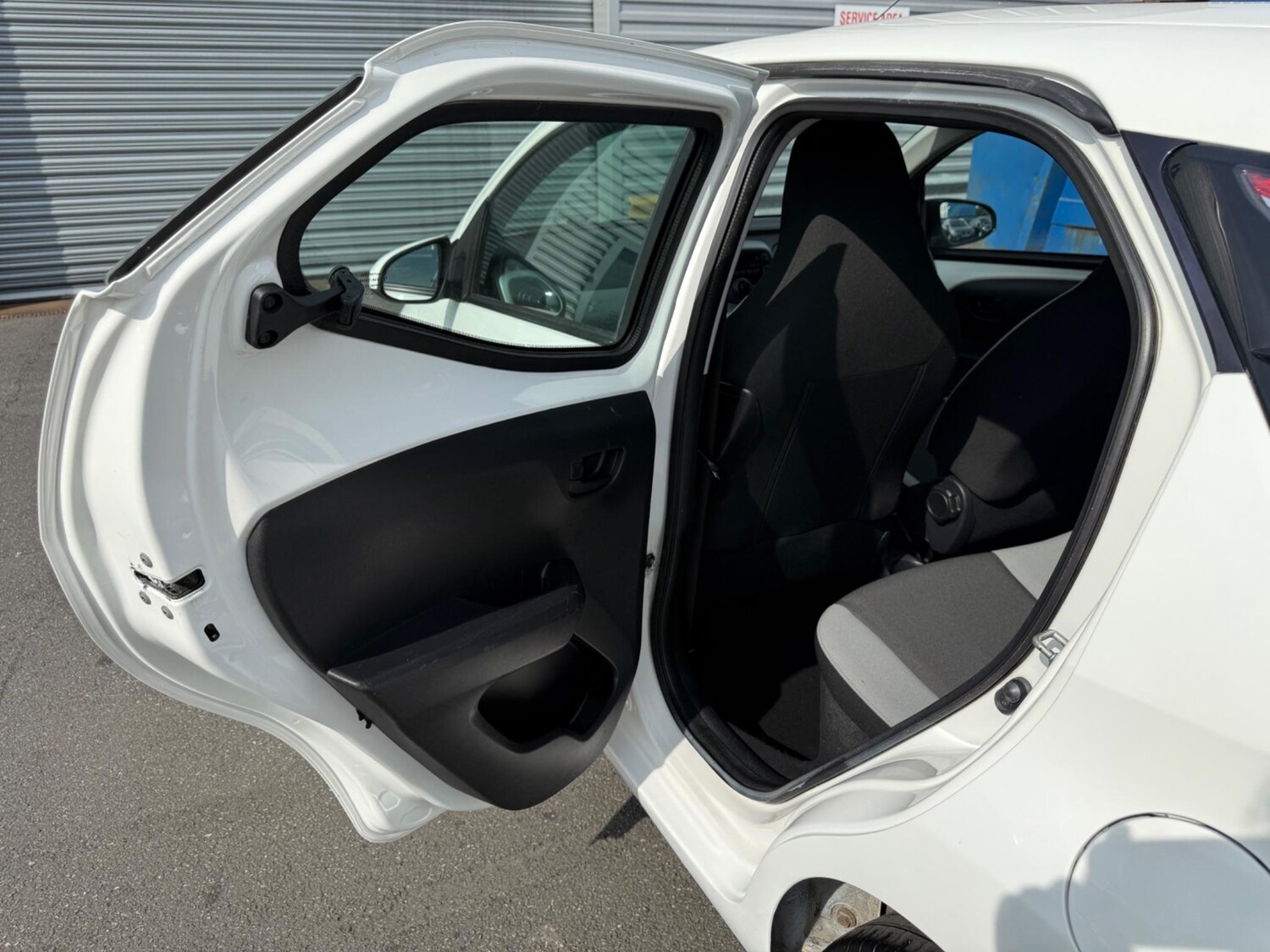 Vehicle 28