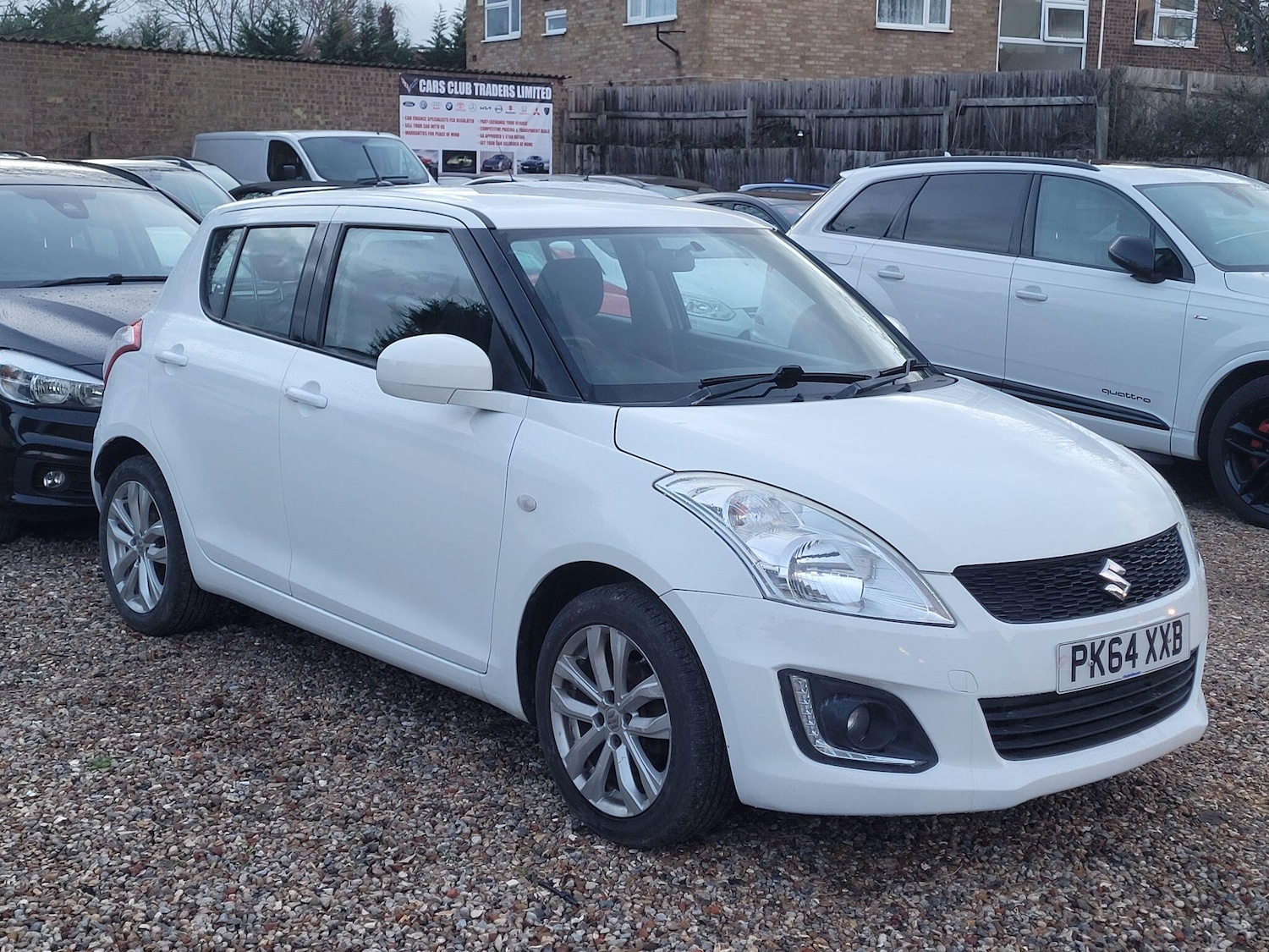 Used Suzuki Swift 2014 for sale - 77306021: Photo 1