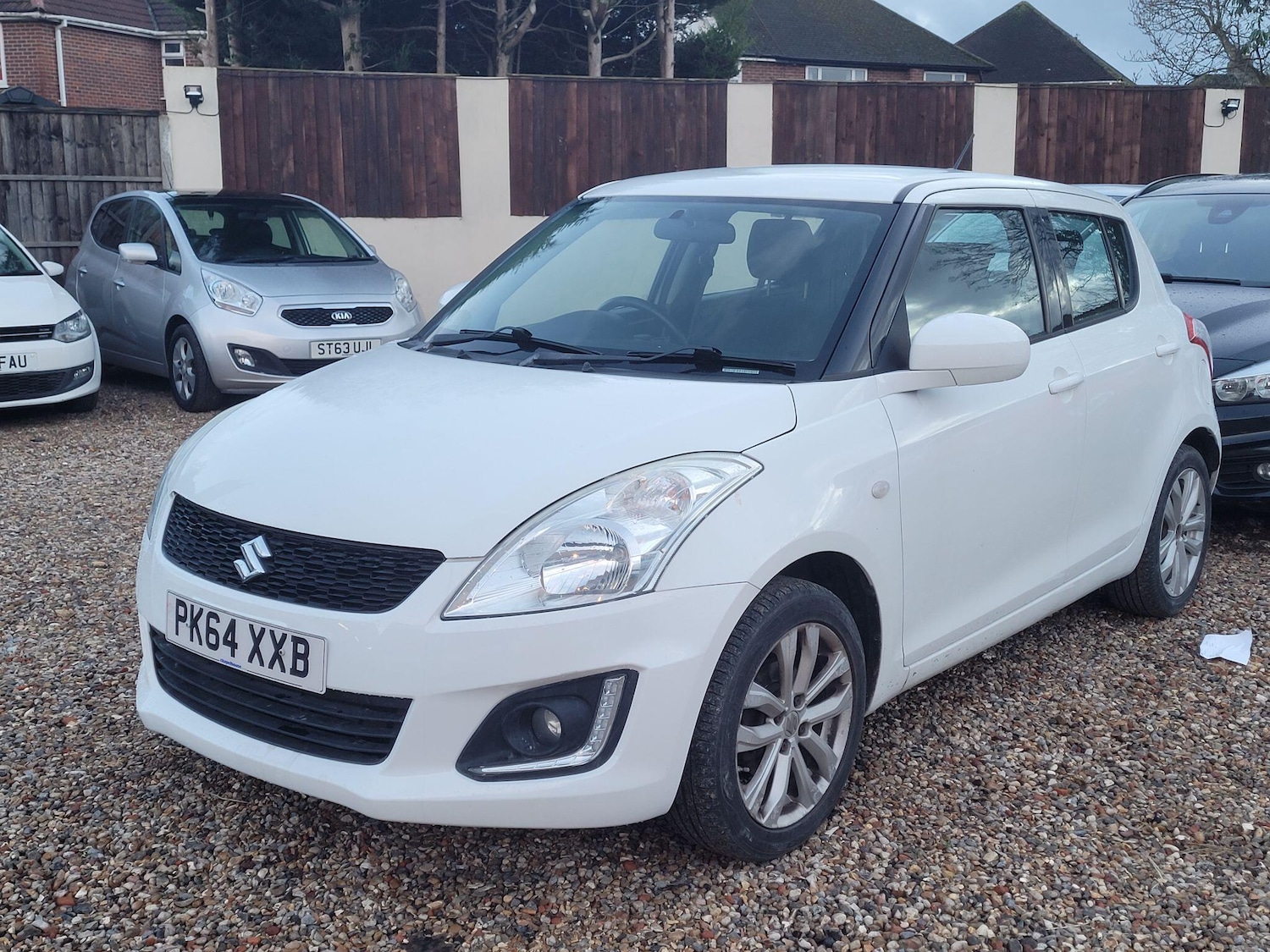 Used Suzuki Swift 2014 for sale - 77306021: Photo 3