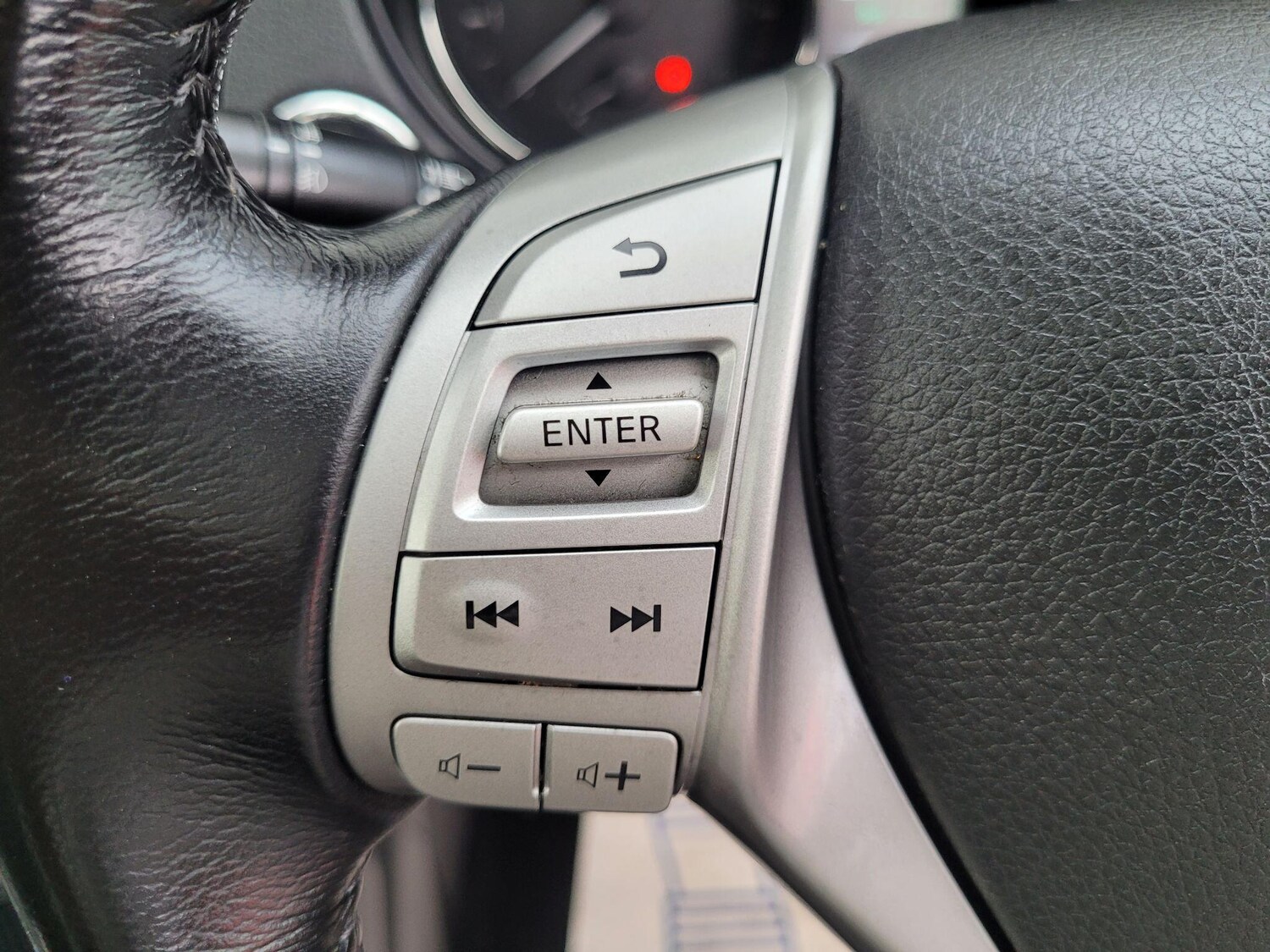 Used Nissan X-Trail 2017 for sale - 76397850: Photo 44