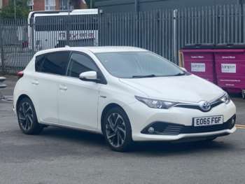 2015 (65) - 1.8 VVT-h Design CVT Euro 6 (s/s) 5dr