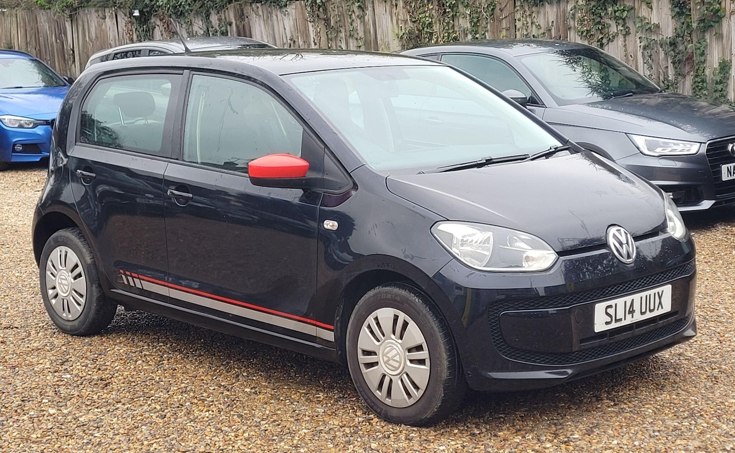 Used Volkswagen up! 2014 for sale - 77637639: Photo 1