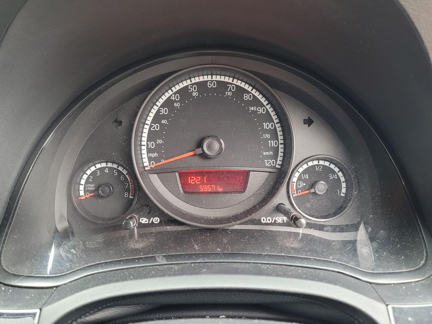 Used Volkswagen up! 2014 for sale - 77637639: Photo 12